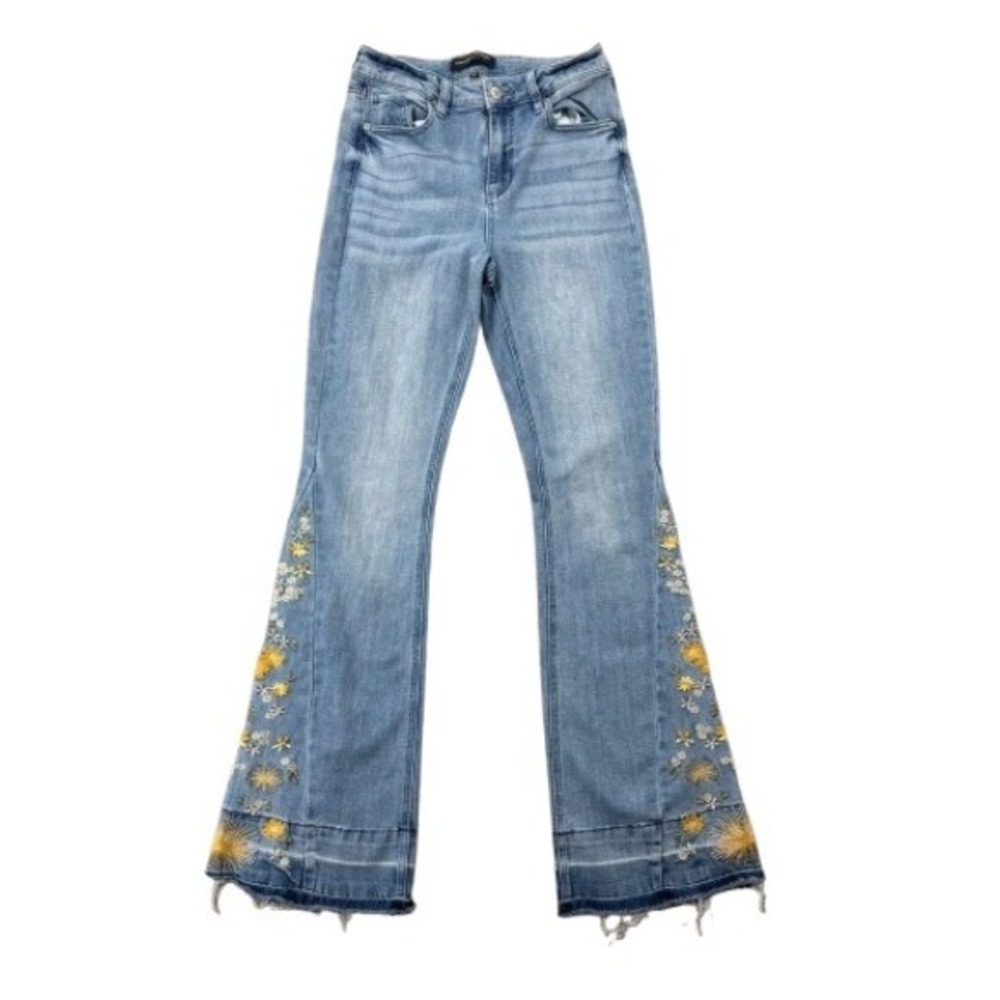 Ashley Mason Premium Flare Floral Embroidered Jeans Raw Hem Size 1 / 25